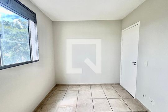 Quarto 2 de apartamento à venda com 2 quartos, 45m² em Kennedy, Contagem