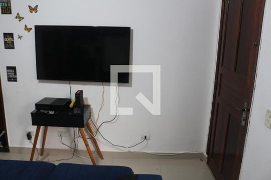 Sala de casa para alugar com 1 quarto, 28m² em Santo Antônio, São Caetano do Sul
