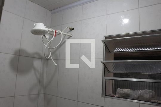 Banheiro de casa para alugar com 1 quarto, 28m² em Santo Antônio, São Caetano do Sul