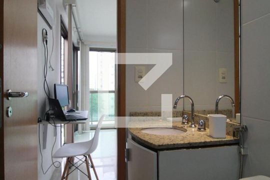 Banheiro da Suíte de apartamento à venda com 3 quartos, 80m² em Jacarepaguá, Rio de Janeiro