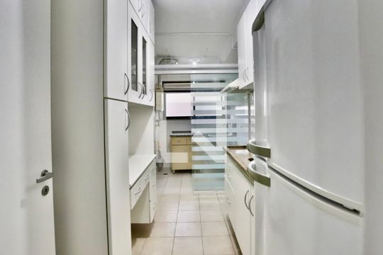Cozinha de apartamento para alugar com 3 quartos, 79m² em Vila Formosa, São Paulo