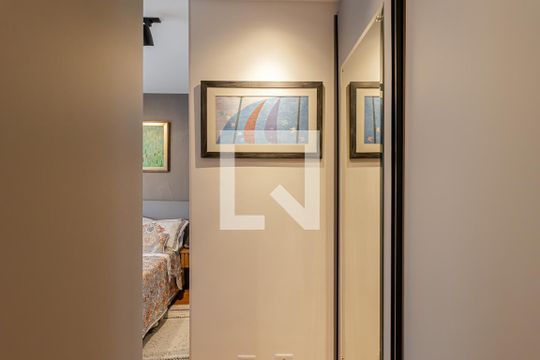 Suíte  de apartamento à venda com 1 quarto, 57m² em Saúde, São Paulo