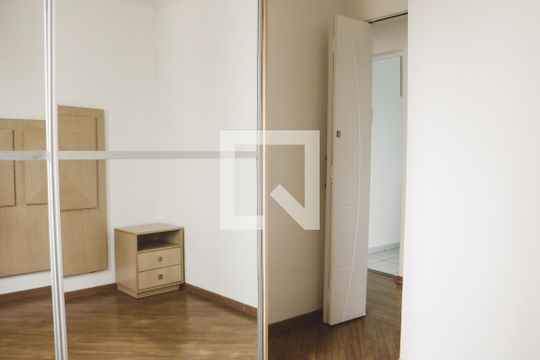 Quarto 2 de apartamento à venda com 2 quartos, 52m² em Parque Maria Domitila, São Paulo