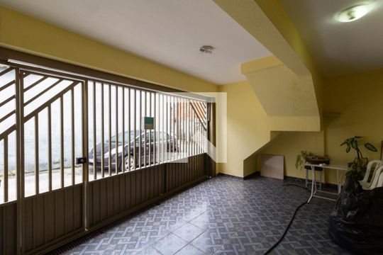 Garagem de casa à venda com 2 quartos, 95m² em Burgo Paulista, São Paulo