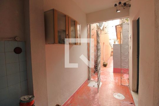 Área de Serviço de casa para alugar com 1 quarto, 100m² em Irajá, Rio de Janeiro