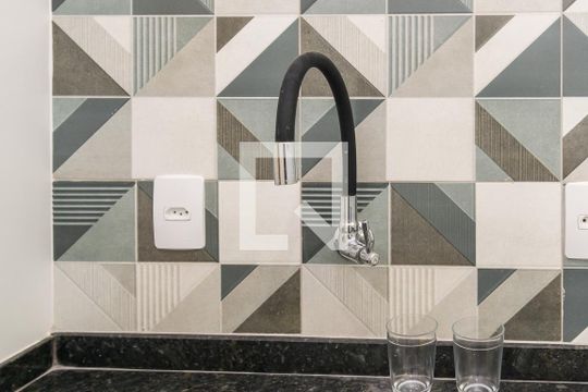 Cozinha - Torneira de apartamento para alugar com 1 quarto, 50m² em Parada de Lucas, Rio de Janeiro