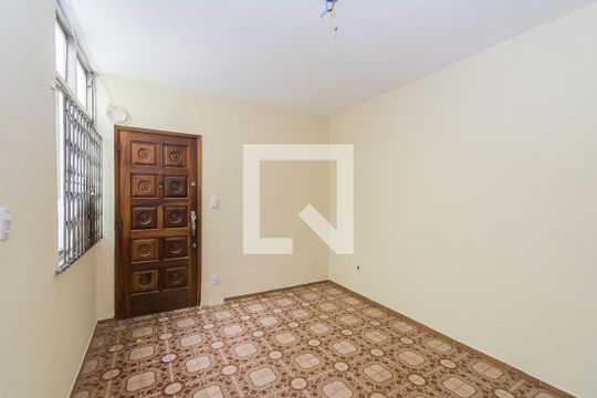Sala de apartamento para alugar com 1 quarto, 50m² em Parada de Lucas, Rio de Janeiro