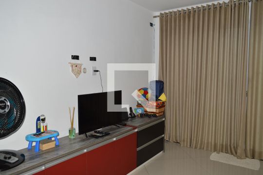 Sala de casa à venda com 3 quartos, 136m² em Vila Mariana, São Paulo