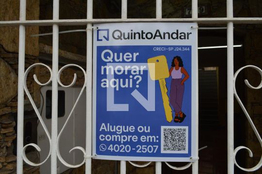 Plaquinha de casa à venda com 3 quartos, 136m² em Vila Mariana, São Paulo