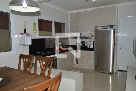 Cozinha de casa à venda com 3 quartos, 136m² em Vila Mariana, São Paulo