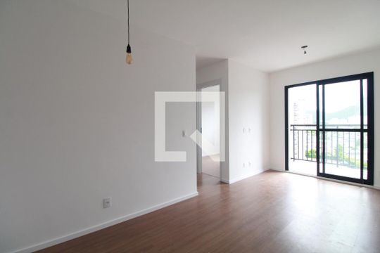 Apartamento para alugar com 2 quartos, 55m² em Jacarepaguá, Rio de Janeiro