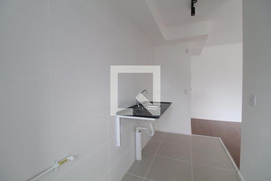 Cozinha e Área de Serviço de apartamento para alugar com 2 quartos, 55m² em Jacarepaguá, Rio de Janeiro