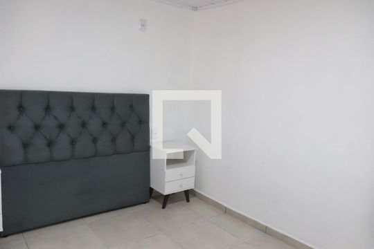 Quarto  de kitnet/studio para alugar com 1 quarto, 35m² em Santos Dumont, São Leopoldo