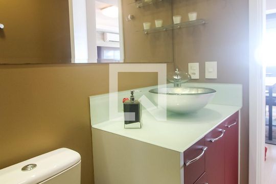 Lavabo de apartamento à venda com 2 quartos, 84m² em São Geraldo, Porto Alegre