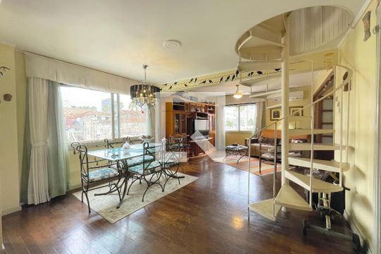 Apartamento para alugar com 3 quartos, 300m² em Petrópolis, Porto Alegre