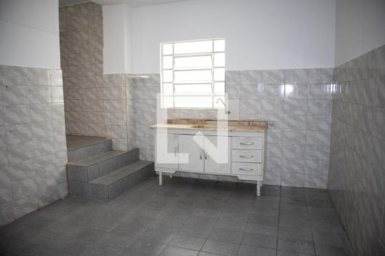Cozinha de casa à venda com 1 quarto, 50m² em Vila Maria Alta, São Paulo