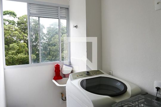 Área de Serviço de apartamento para alugar com 2 quartos, 42m² em Jardim Maria Duarte, São Paulo