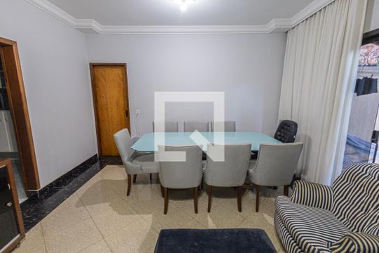 Sala de apartamento à venda com 3 quartos, 118m² em São João Batista, Belo Horizonte
