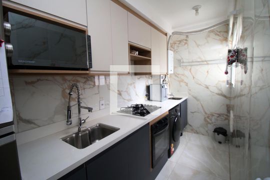 Cozinha de apartamento à venda com 2 quartos, 41m² em Bonsucesso, Rio de Janeiro