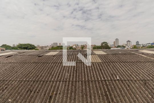 Vista Suíte 1 de casa de condomínio para alugar com 2 quartos, 65m² em Vila Pierina, São Paulo