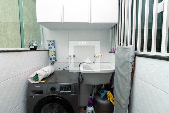 Área de Serviço de casa para alugar com 3 quartos, 220m² em Vila Guilhermina, São Paulo
