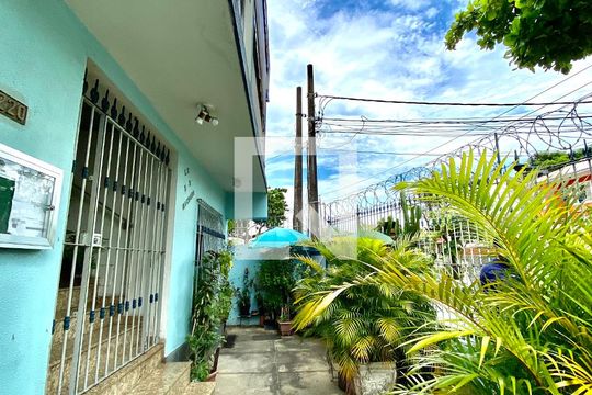 Hall de entrada de apartamento para alugar com 2 quartos, 62m² em Maria da Graça, Rio de Janeiro