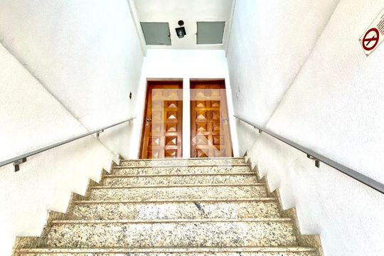Hall de entrada de apartamento para alugar com 2 quartos, 62m² em Maria da Graça, Rio de Janeiro
