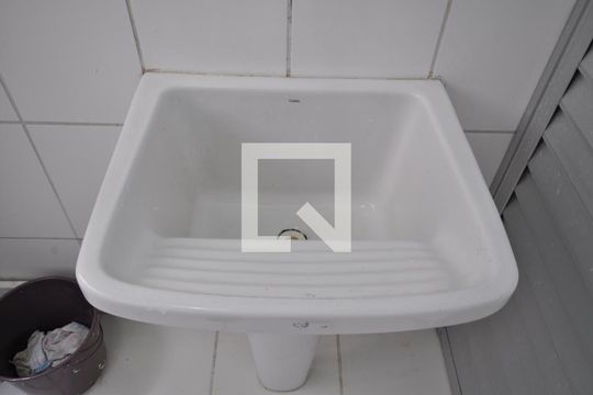 Área de Serviço de apartamento para alugar com 3 quartos, 63m² em Parque Novo Mundo, São Paulo