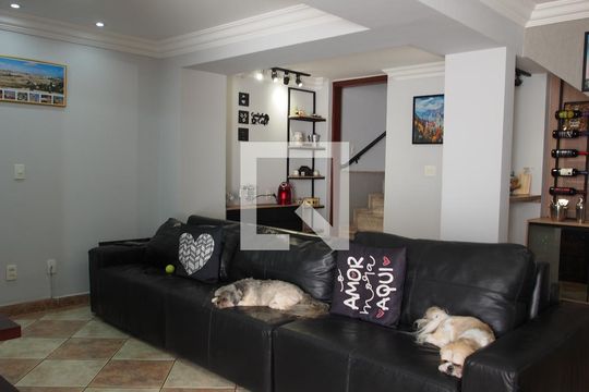Sala de casa à venda com 3 quartos, 223m² em Conjunto Residencial Iapi, Jundiaí