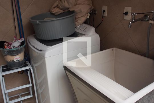 Área de Serviço de casa à venda com 3 quartos, 223m² em Conjunto Residencial Iapi, Jundiaí