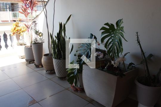 Varanda Suíte de casa à venda com 3 quartos, 223m² em Conjunto Residencial Iapi, Jundiaí