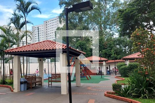 Área comum de apartamento para alugar com 2 quartos, 45m² em Vila Arriete, São Paulo