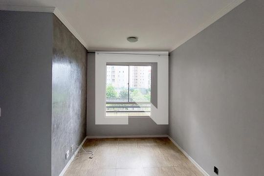 Sala de apartamento para alugar com 2 quartos, 45m² em Vila Arriete, São Paulo