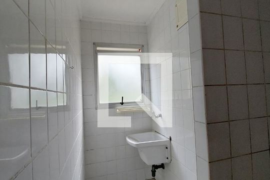 Área de Serviço de apartamento para alugar com 2 quartos, 45m² em Vila Arriete, São Paulo
