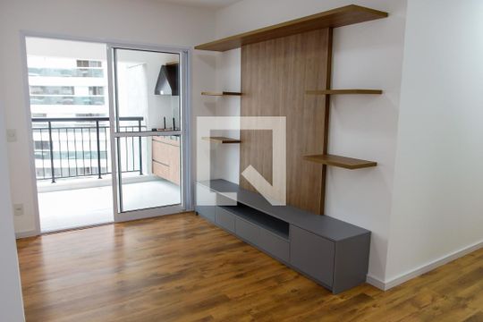 Apartamento para alugar com 2 quartos, 67m² em Centro, Osasco