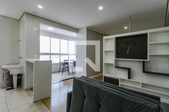 Apartamento para alugar com 1 quarto, 43m² em Loteamento Mogilar, Mogi das Cruzes