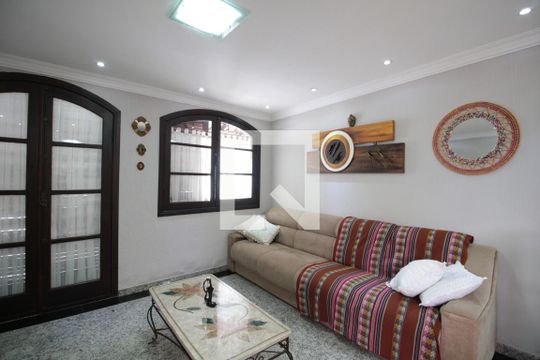 Casa à venda com 5 quartos, 332m² em Planalto, Belo Horizonte