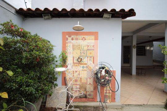 Quintal de casa à venda com 5 quartos, 332m² em Planalto, Belo Horizonte