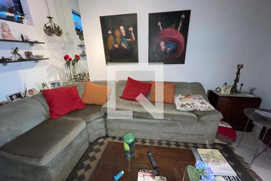 Sala de casa à venda com 4 quartos, 160m² em Jardim Paulista, São Paulo
