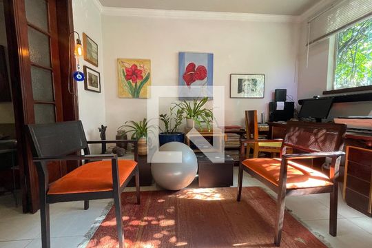 Escritório de casa à venda com 4 quartos, 160m² em Jardim Paulista, São Paulo