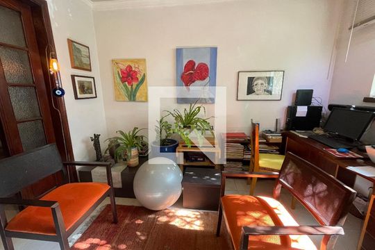 Escritório de casa à venda com 4 quartos, 160m² em Jardim Paulista, São Paulo