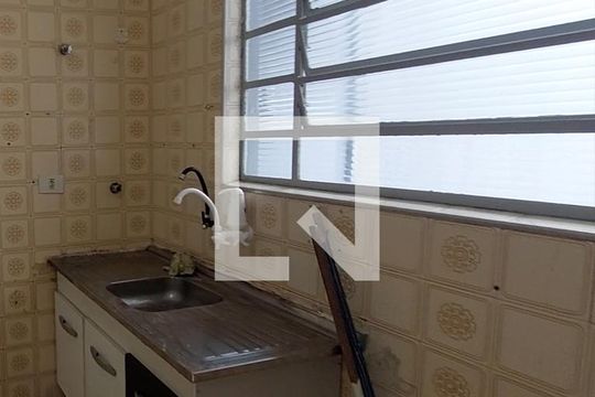 Cozinha de casa à venda com 2 quartos, 74m² em Jardim Satelite, São Paulo