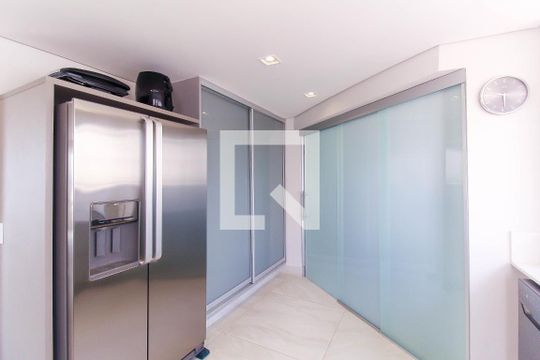 Cozinha de apartamento para alugar com 3 quartos, 156m² em Parque da Mooca, São Paulo