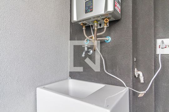 Varanda de apartamento para alugar com 1 quarto, 45m² em Cerqueira César, São Paulo