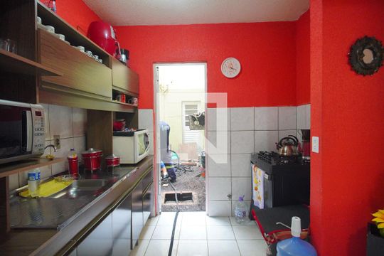 Cozinha de apartamento à venda com 2 quartos, 48m² em Campina, São Leopoldo