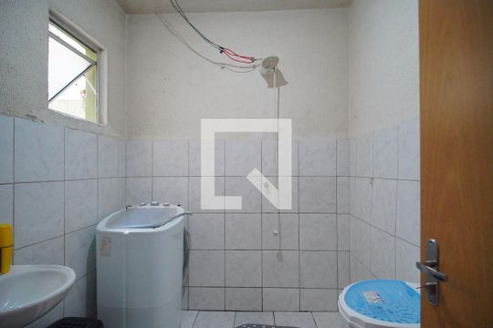 Banheiro de apartamento à venda com 2 quartos, 48m² em Campina, São Leopoldo