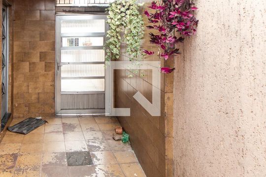 Corredor de casa à venda com 5 quartos, 375m² em Vila Nova Carolina, São Paulo