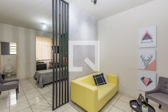 Kitnet/Studio para alugar com 1 quarto, 36m² em Centro, Belo Horizonte