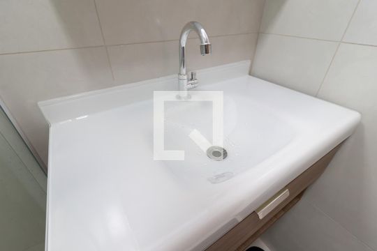 Banheiro de apartamento para alugar com 1 quarto, 24m² em Santana, São Paulo