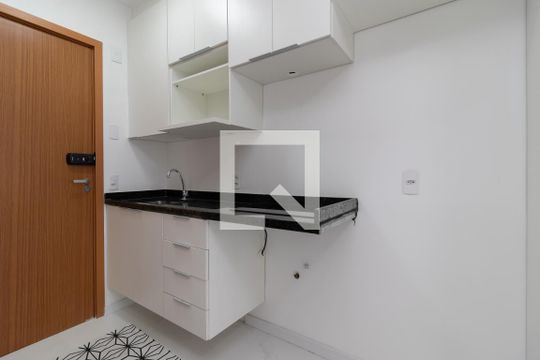 Cozinha de apartamento para alugar com 1 quarto, 24m² em Santana, São Paulo